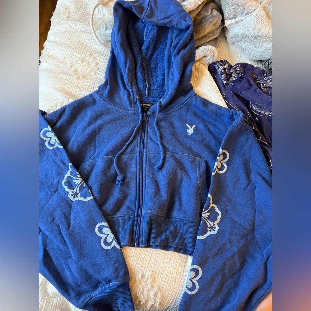 Playboy x PacSun Cropped Hoodie